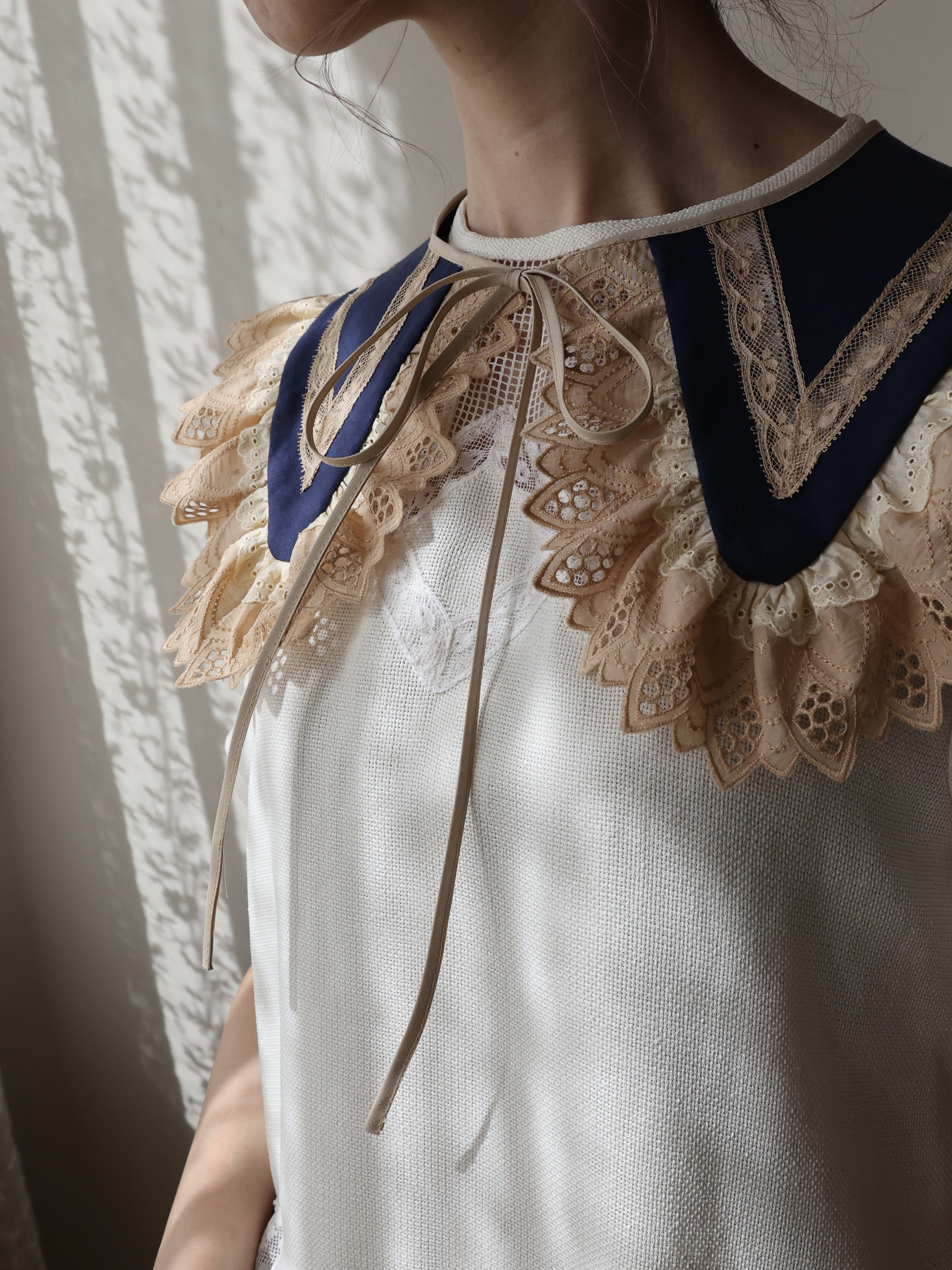 【SOLD】lace frill collar - overlace