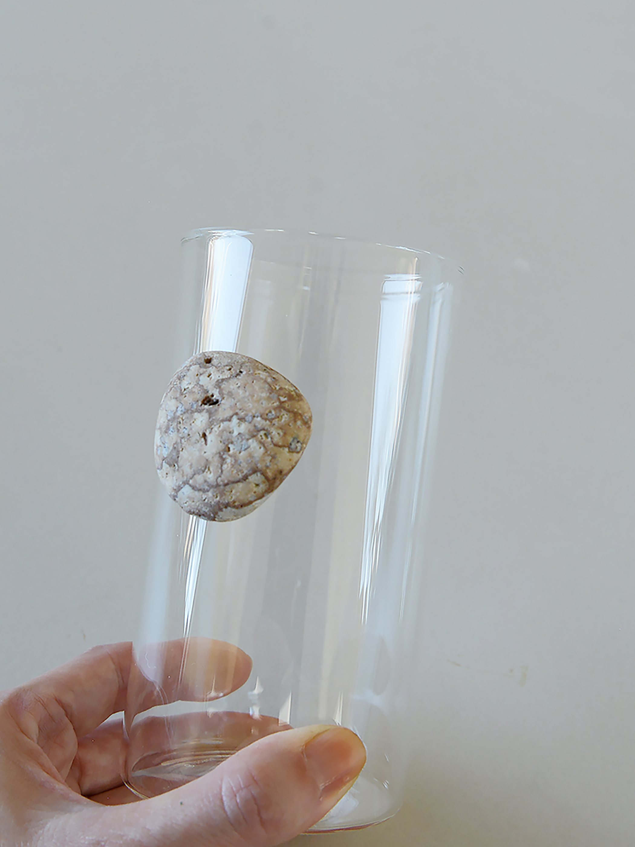 floating stone / 石付きグラス L3