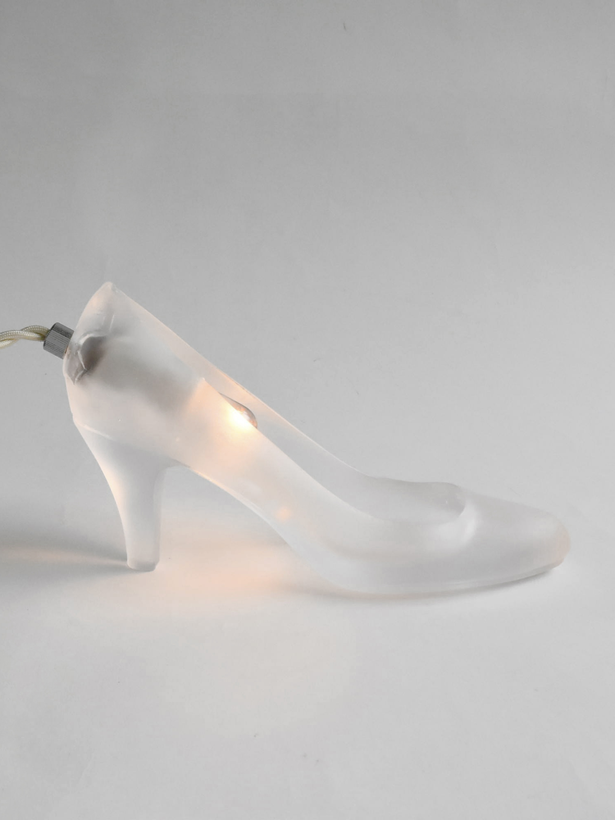 CINDERELLA SHOES LAMP clear