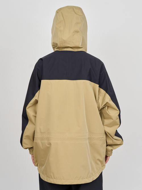 【受注商品】two-tone mountain parka・BEIGE×BLACK