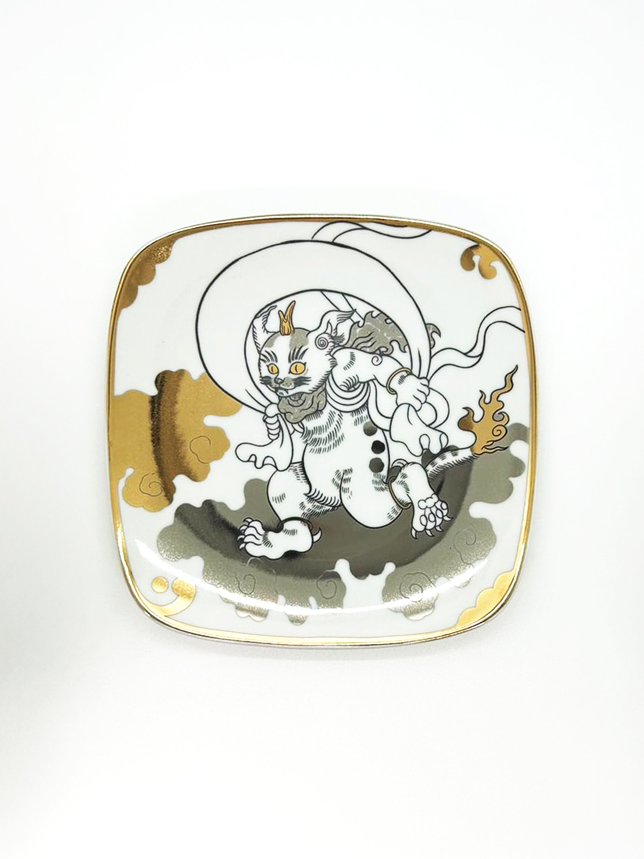 純銀製のお皿　134グラム 送料無料】 純銀製 アートプレート A 315mm 文字・絵柄彫刻可（別途