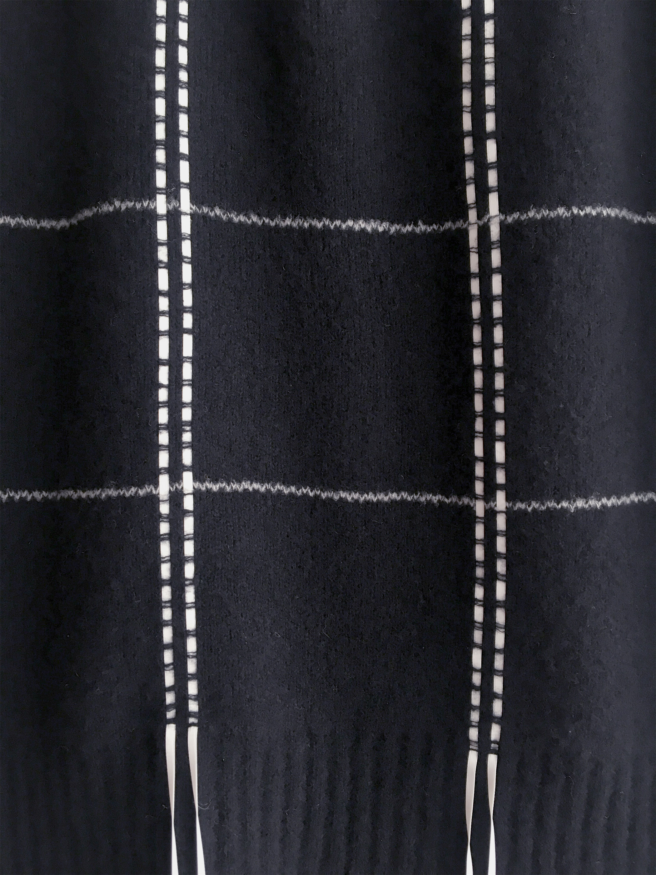 Hand stitched Slit Knit skirt - BLACK - YUKI SHIMANE