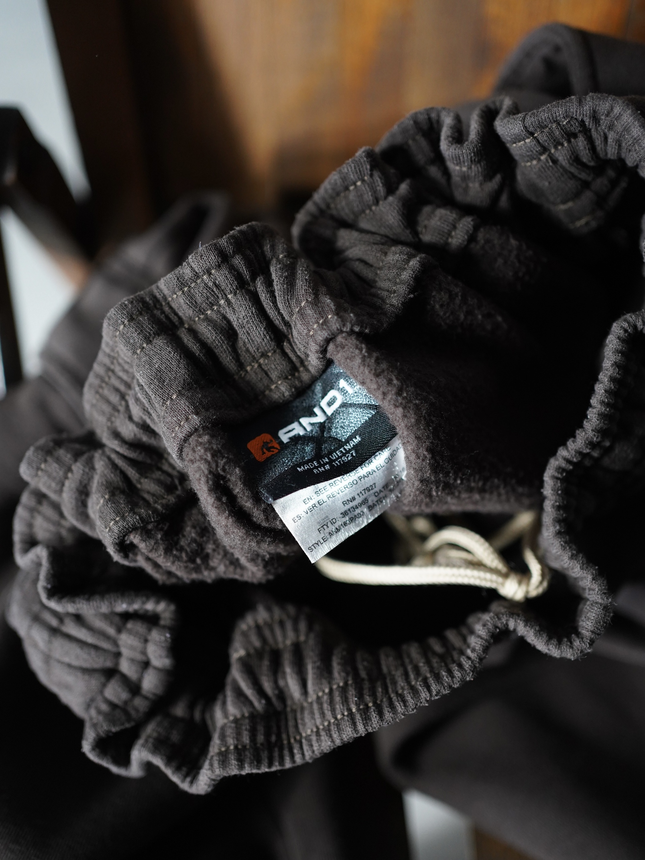 AND1 Wide Sweat Cargo pants