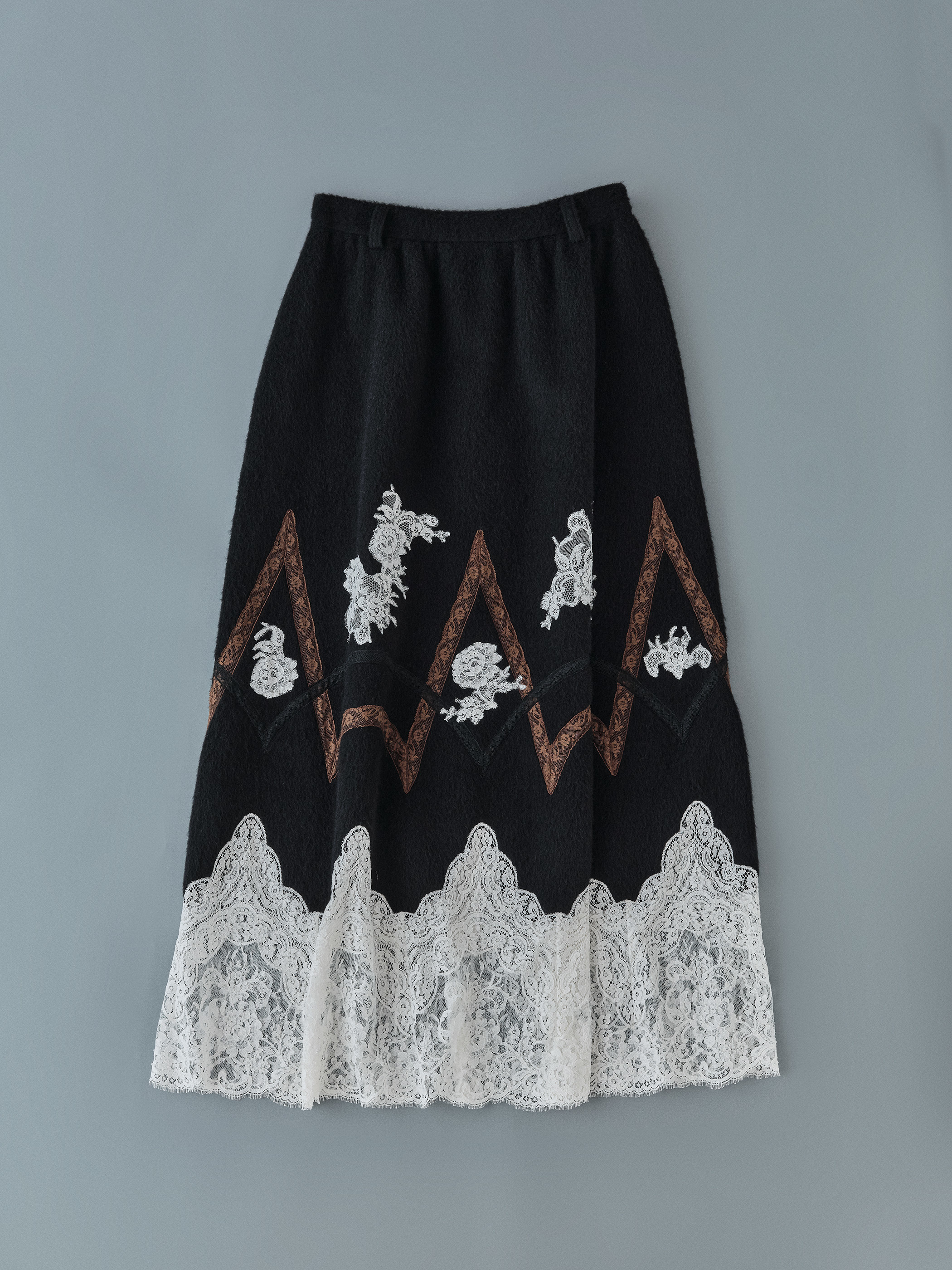 【SOLD】lace skirt
