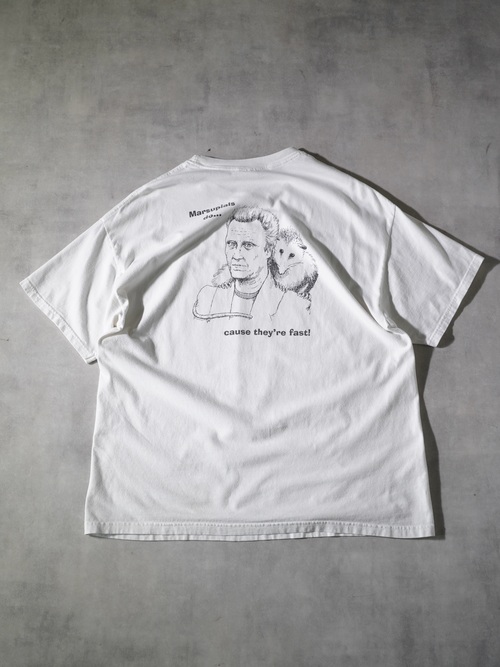 Frankenstein never scared me 両面print T-shirt