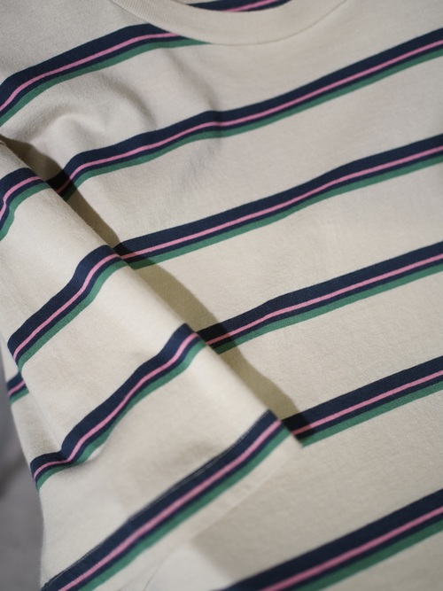OLD NAVY Border T-shirt / Made in India