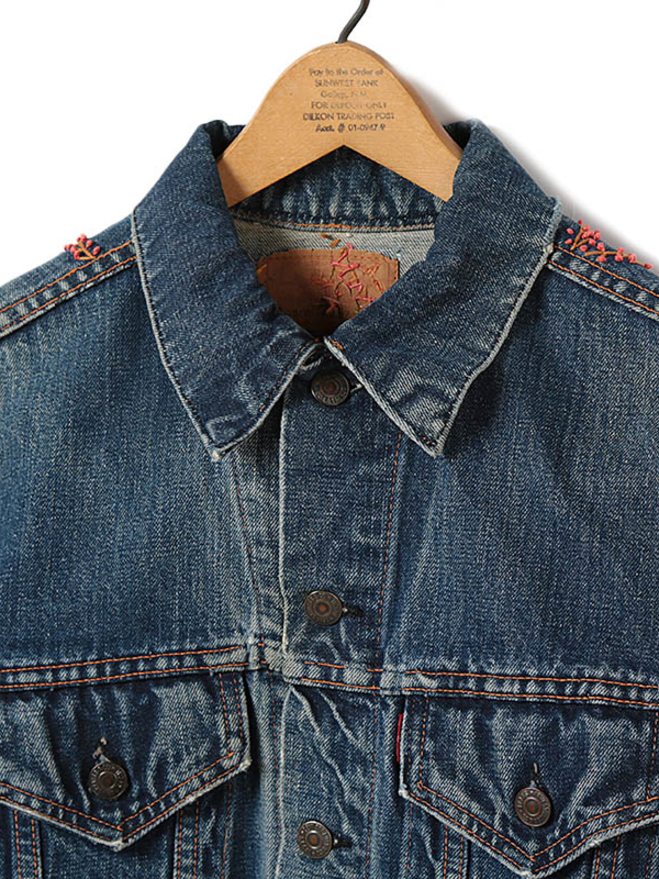 levis tan denim jacket