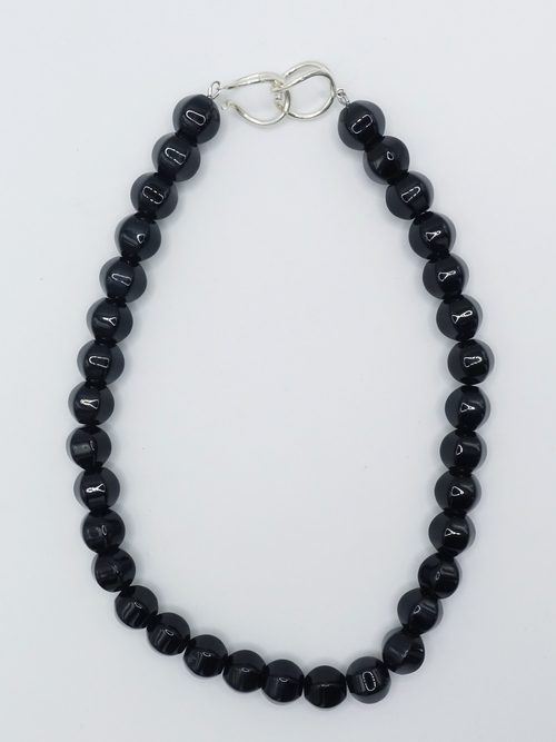 O necklace 1