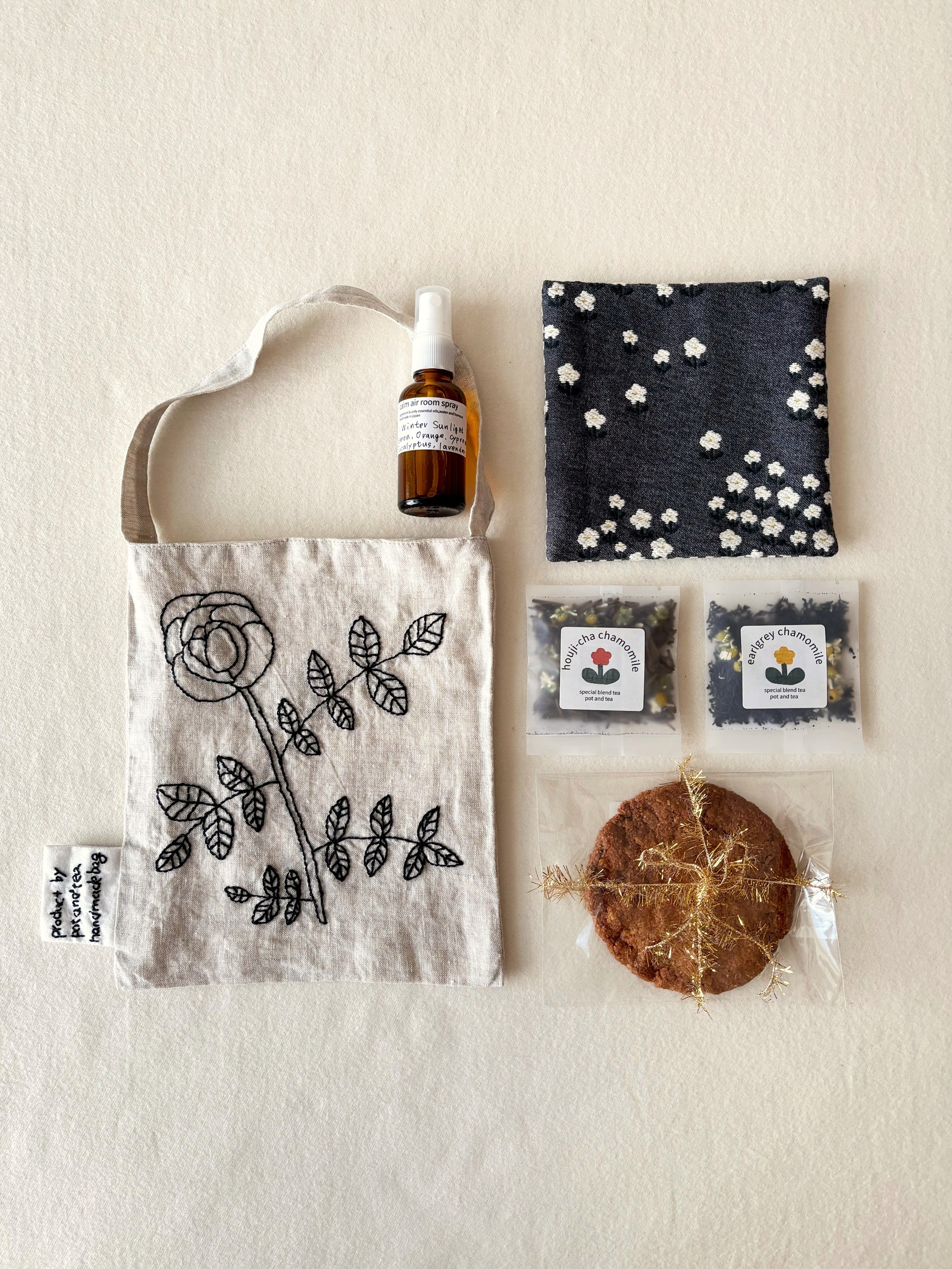 クリスマス限定商品【バラの花ｂｇキナリset】