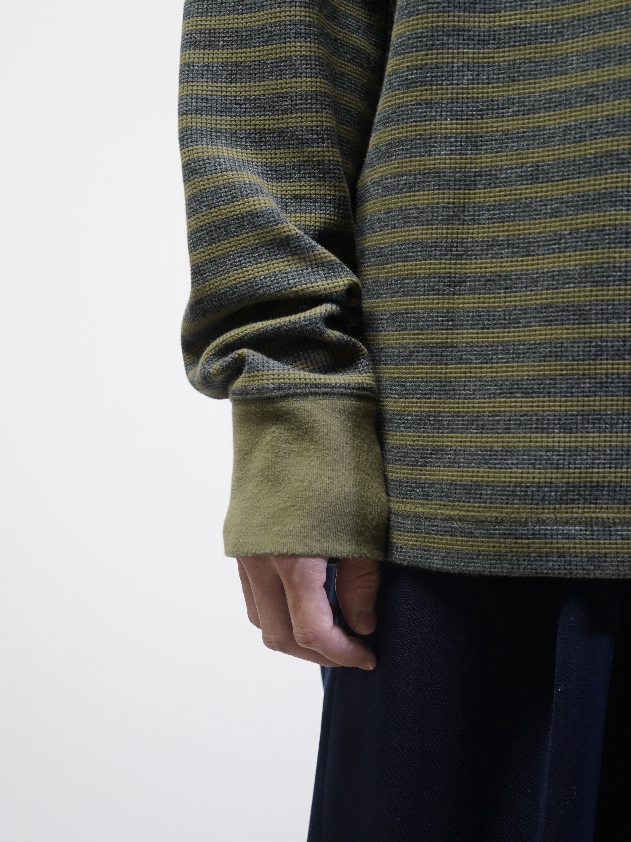 00's BANANA REPUBLIC henry border thermal cut sew
