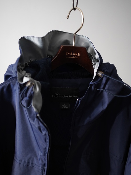 1990's NO BOUNDARIES Coated nylon shell hooded jacket