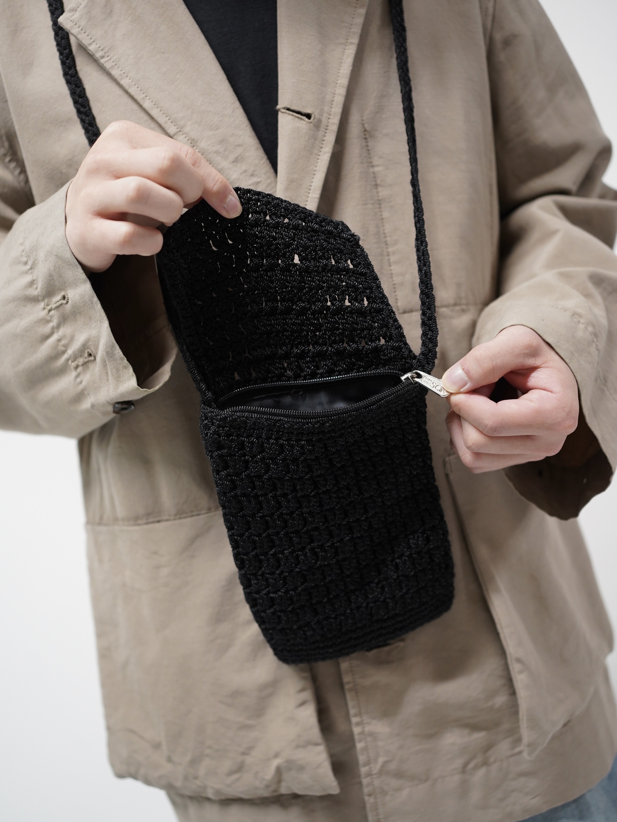 THE sak crochet pouch