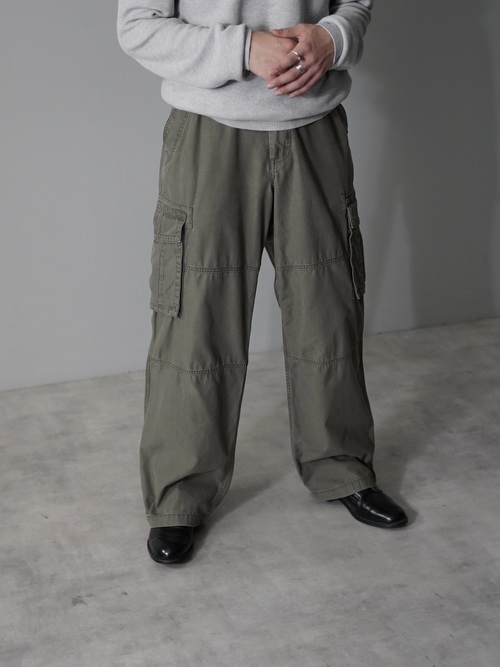 OLD NAVY Military motif cotton cargo pants