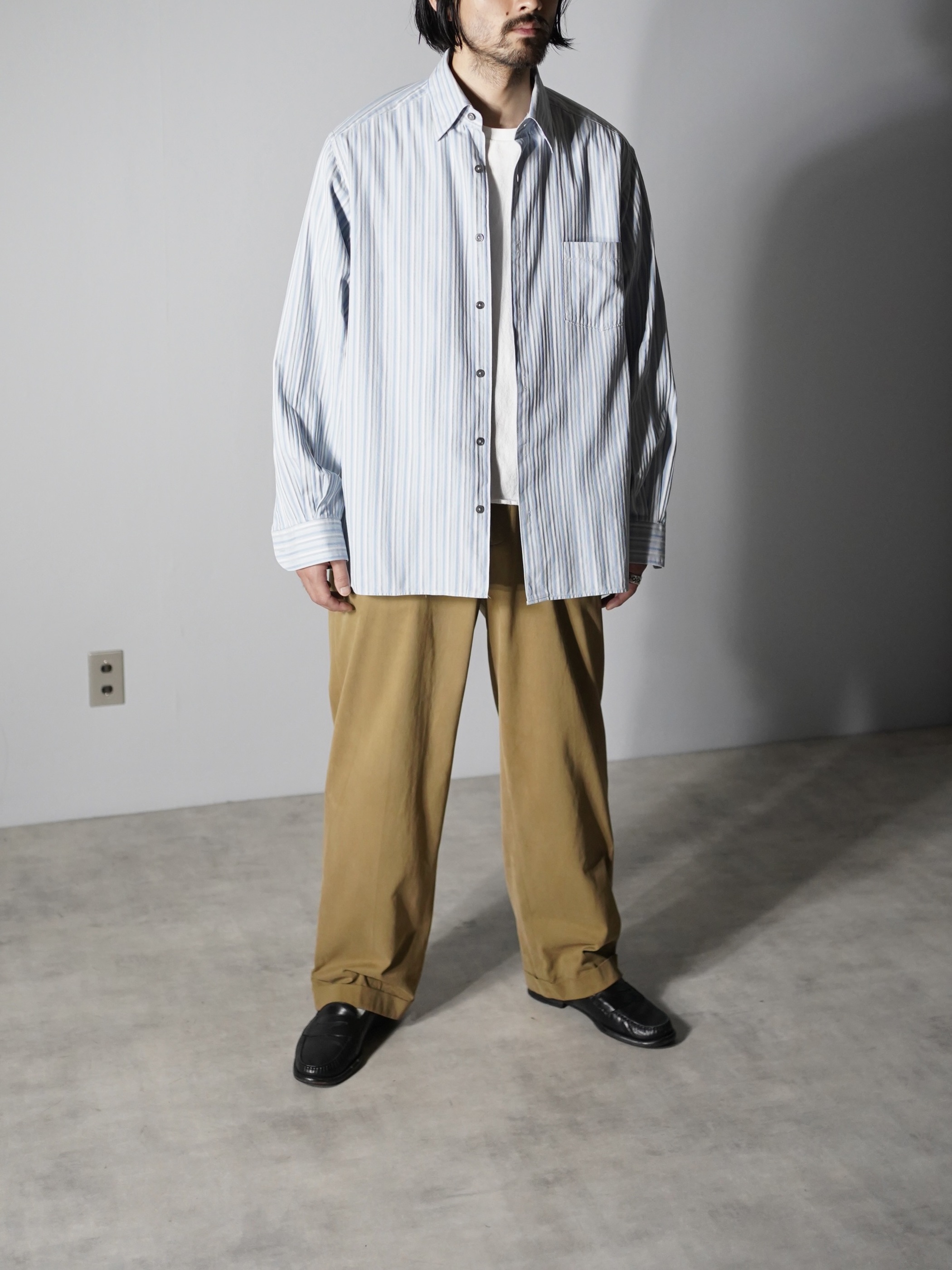 Ermenegildo Zegna Cotton 隠しB.D. dress shirt / Made in Italy