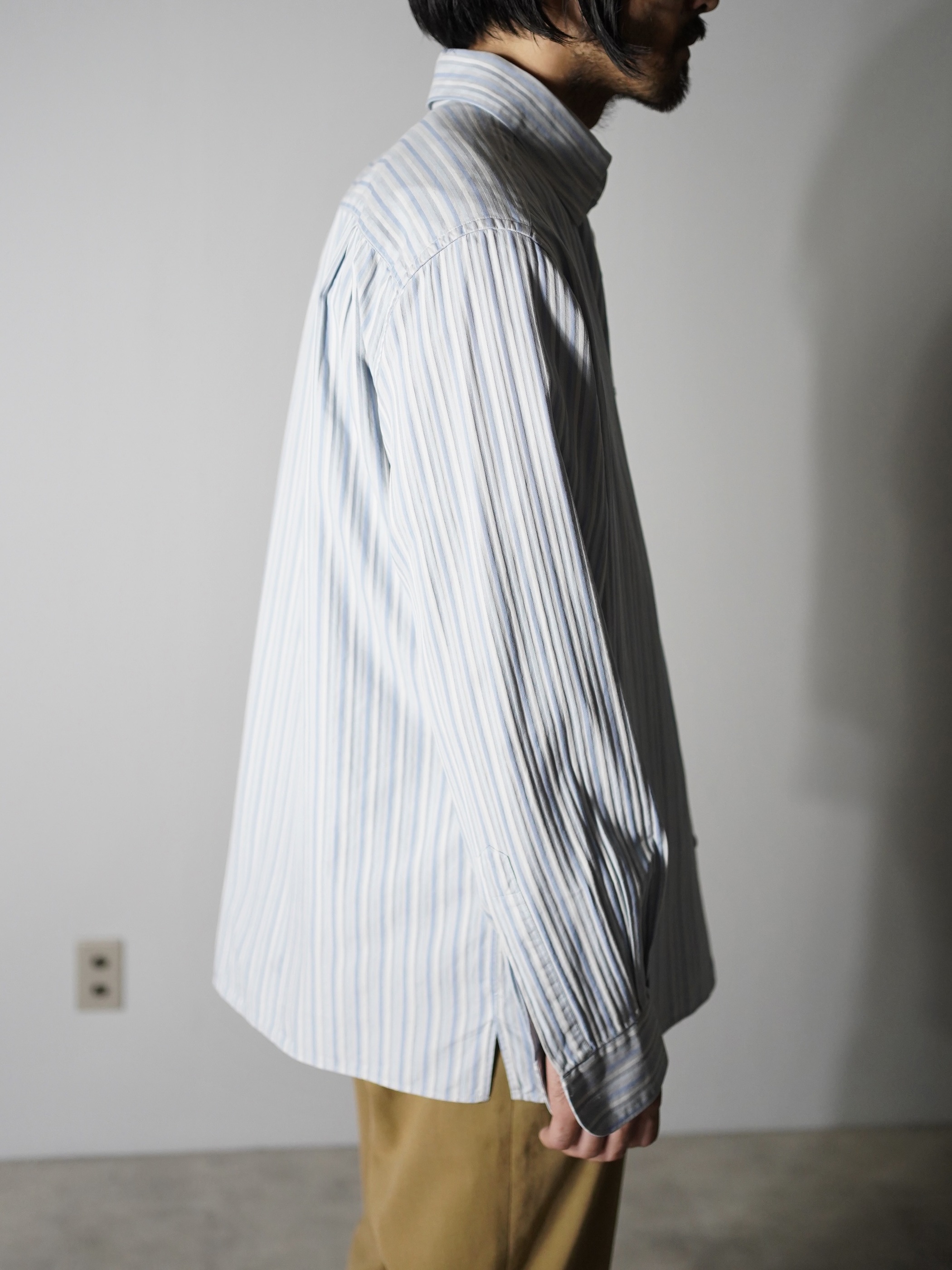 Ermenegildo Zegna Cotton 隠しB.D. dress shirt / Made in Italy