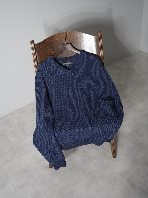 NORDSTROM Merino wool V-neck sweater