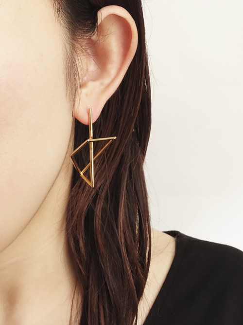 〈LINKING〉unsystematic earring GLD 2