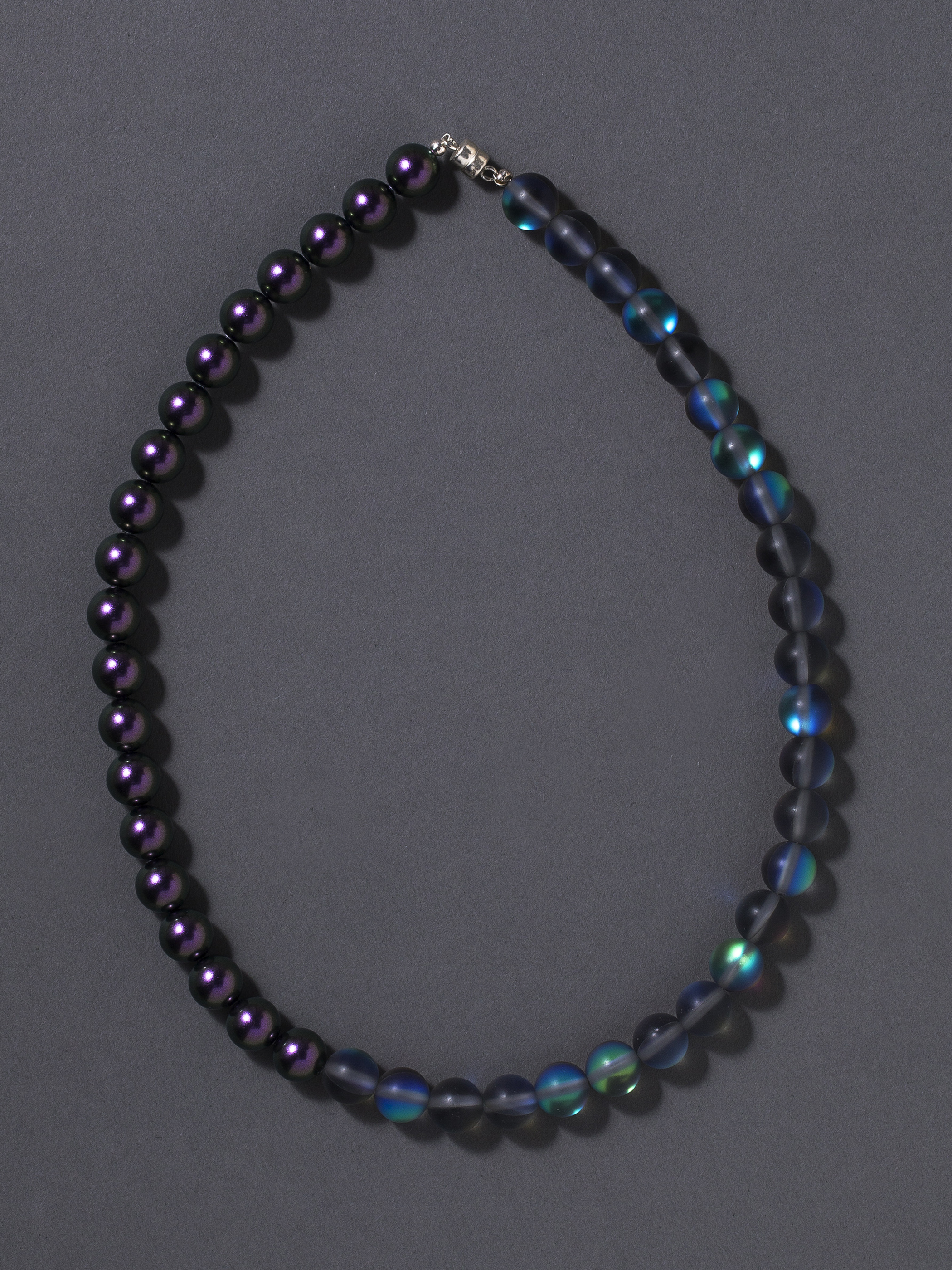 Aurora Black Necklace M