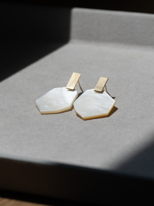 CANDY 白蝶貝 ピアス