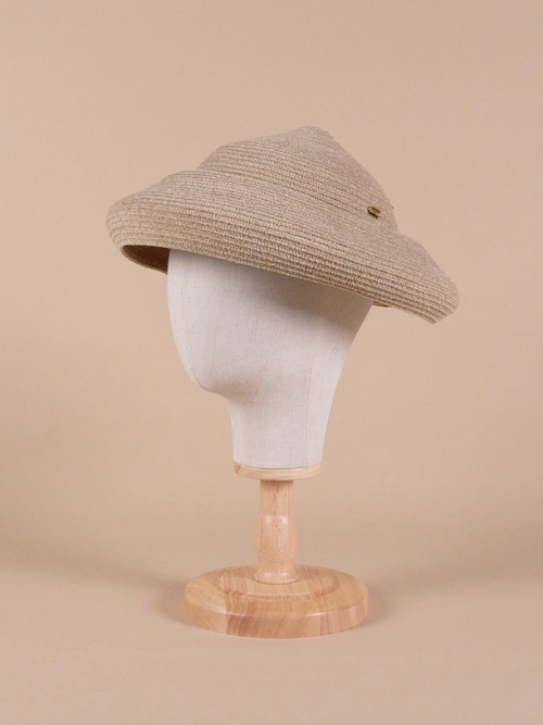 Beige 02